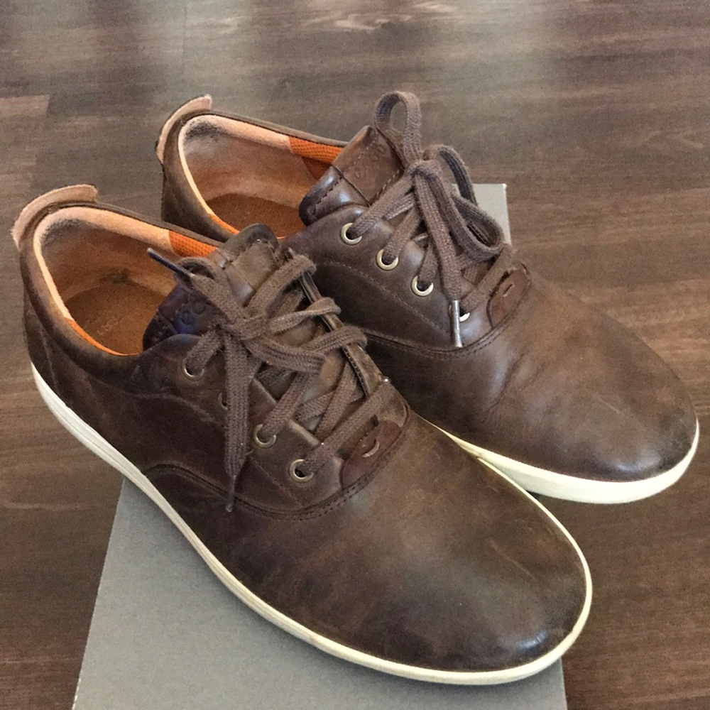 Ecco Leather Sneakers Size 42